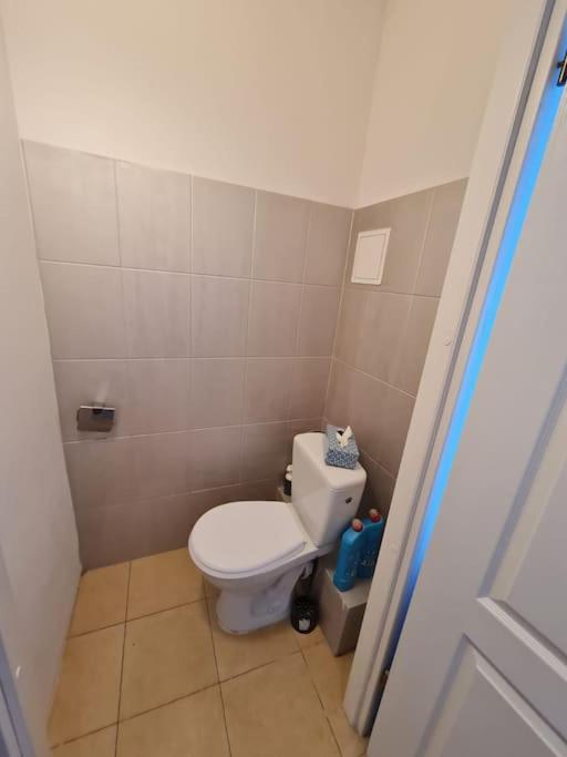 Fantastic Waw - Nw30 Room D Warsawa Bagian luar foto